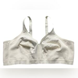 NWOT Cacique No Wire Full Coverage Bra
